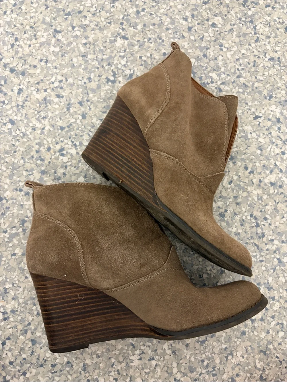 Lucky Brand Taupe Suede Wedge Ankle Boots